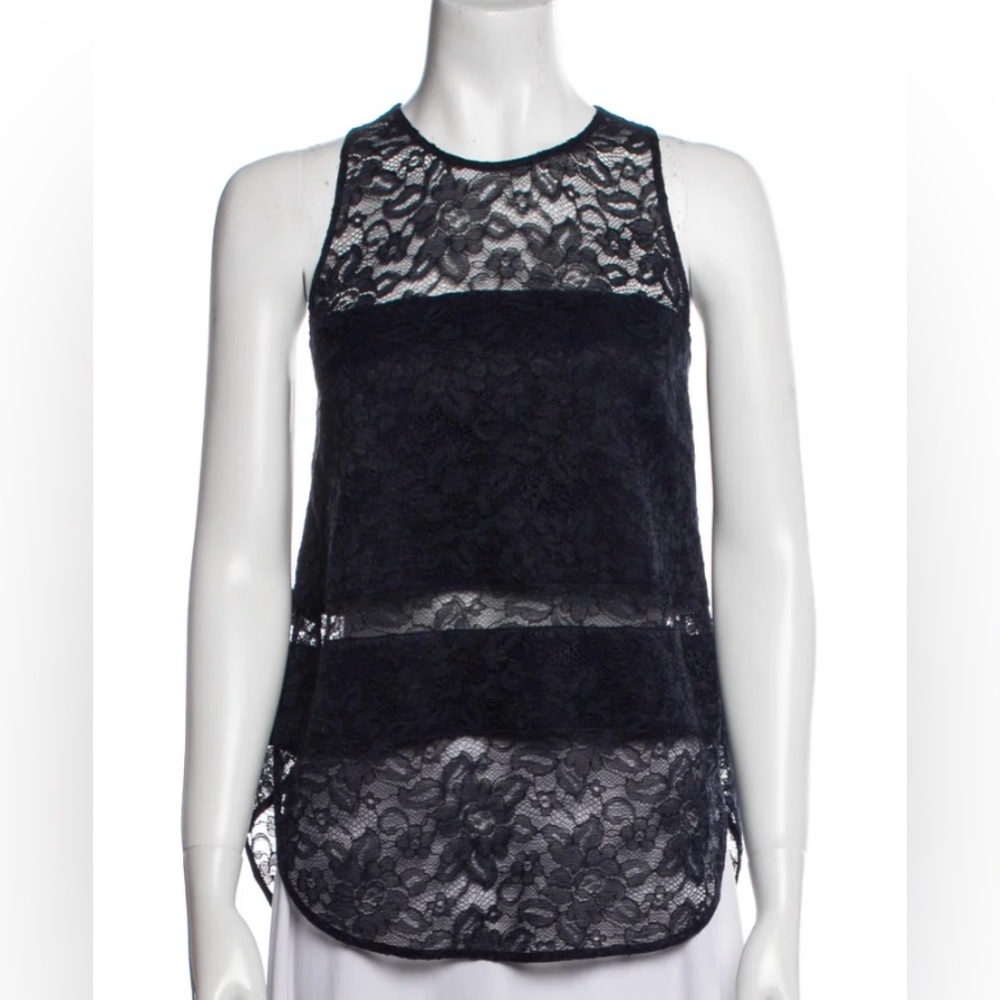 Sachin & Babi Lace Top. Size Small